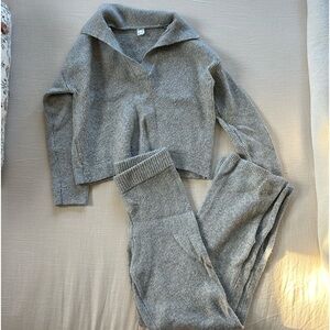 Gilly Hicks matching lounge set